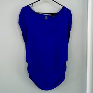 Cute Royal blue top Size M